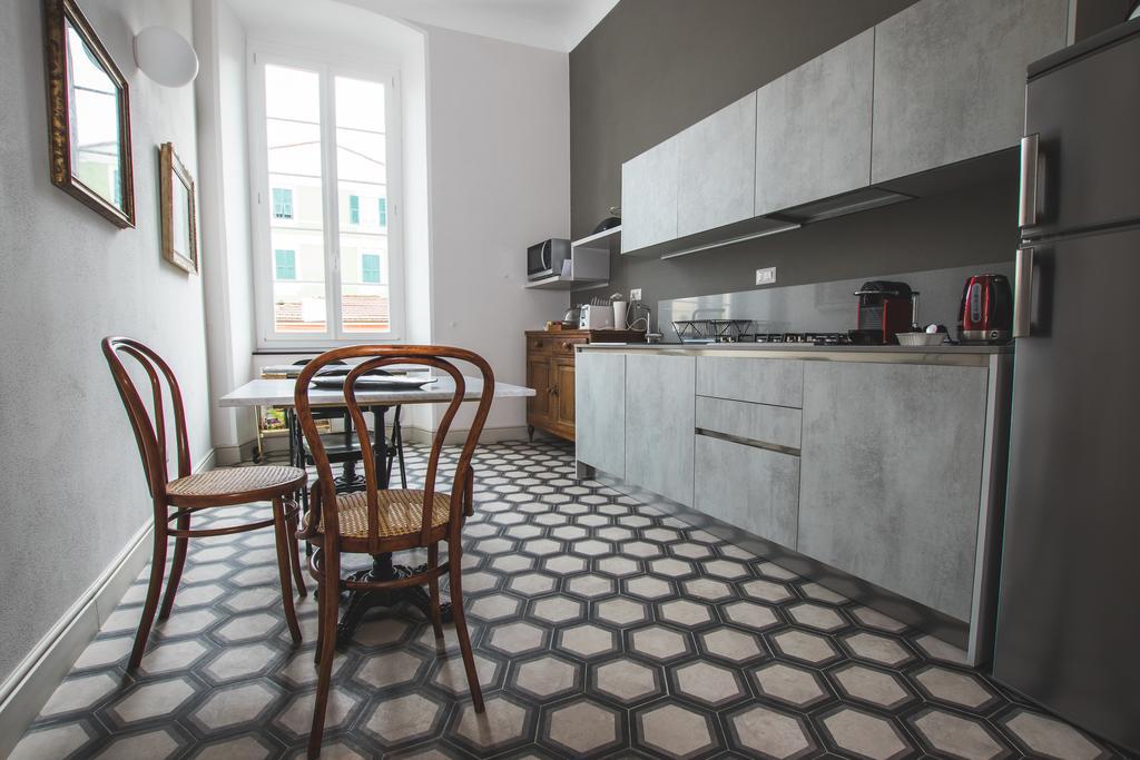 3 Rooms Guest House Chiavari Εξωτερικό φωτογραφία